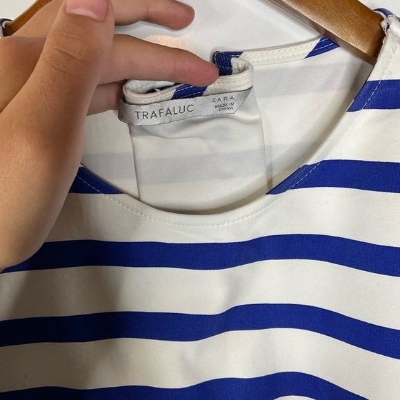 Zara Blue & White Striped Exposed Zipper Cropped Top Size Large - Picture 3 of 5